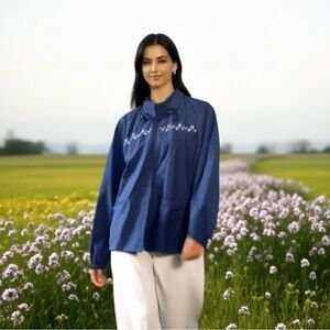 Vintage Northern Reflections Vintage embroidered windbreaker.